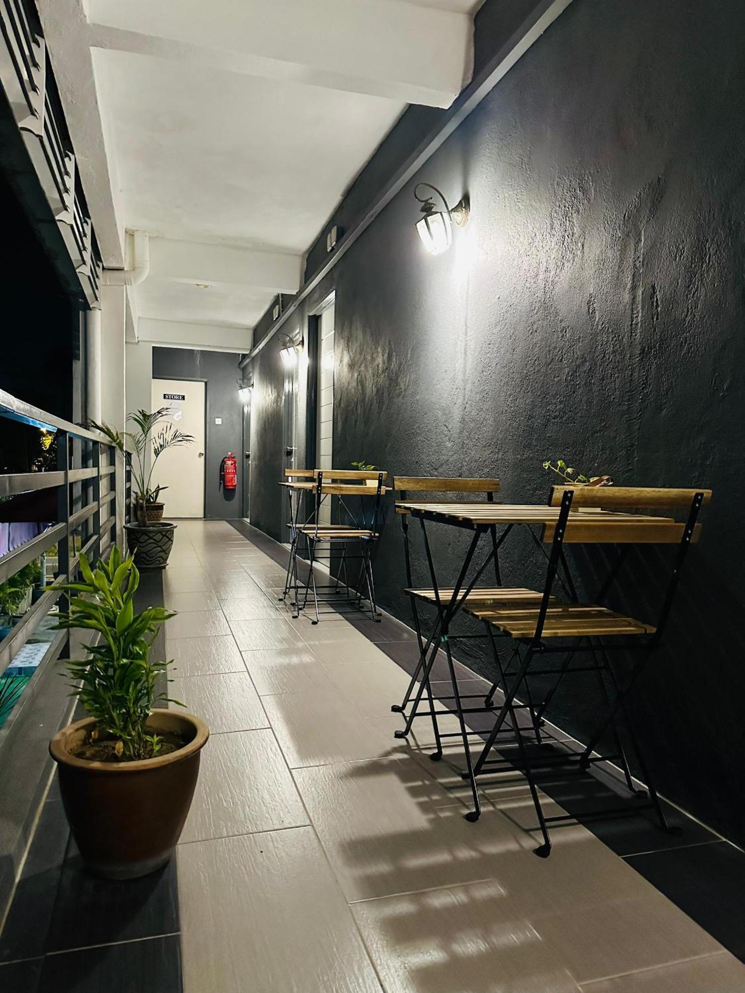 Cassakaseh Guest House パンタイ・サナング エクステリア 写真